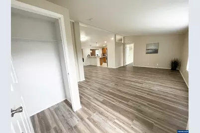 4455 Blueberry (-4445) Ln NE, Salem, OR 97305 - Photo 7