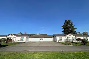 4455 Blueberry (-4445) Ln NE, Salem, OR 97305 - Photo 1