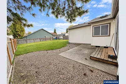 4455 Blueberry (-4445) Ln NE, Salem, OR 97305 - Photo 13