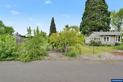 4215 Harlan Dr NE, Salem, OR 97305 - Photo 25