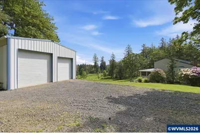 36909 Edgemont Dr, Lebanon, OR 97355 - Photo 3