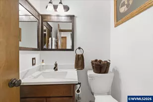 36909 Edgemont Dr, Lebanon, OR 97355 - Photo 35