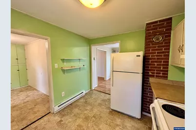 1060 Hickory St NE, Salem, OR 97301 - Photo 19