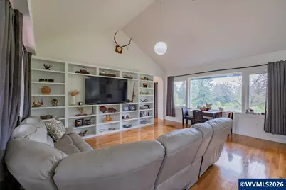 28600 Jones Dr, Sweet Home, OR 97386 - Photo 9