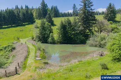 28600 Jones Dr, Sweet Home, OR 97386 - Photo 25