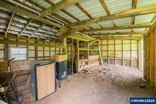 28600 Jones Dr, Sweet Home, OR 97386 - Photo 31