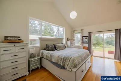 28600 Jones Dr, Sweet Home, OR 97386 - Photo 13