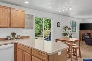 8768 Box Elder St, Corvallis, OR 97330 - Photo 13