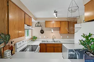 2445 Quail Run Ln S, Salem, OR 97306 - Photo 17