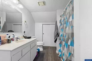 4766 Buffalo Dr SE, Salem, OR 97317 - Photo 17