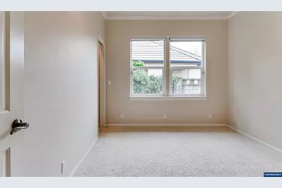 875 Sand Av, Eugene, OR 97401 - Photo 23