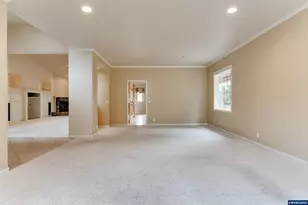 875 Sand Ave, Eugene, OR 97401 - Photo 11