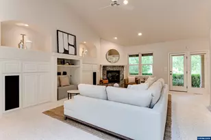 875 Sand Ave, Eugene, OR 97401 - Photo 9