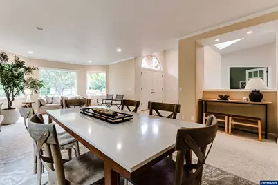 875 Sand Av, Eugene, OR 97401 - Photo 5