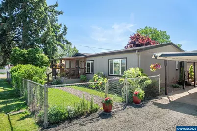 310 Chicago St NE, Albany, OR 97321 - Photo 3