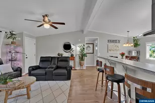 310 Chicago St NE, Albany, OR 97321 - Photo 13