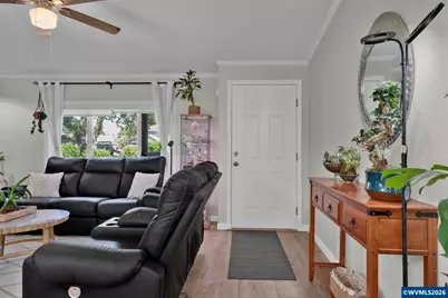 310 Chicago St NE, Albany, OR 97321 - Photo 9