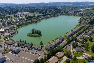 384 Crystal Springs Ln N, Keizer, OR 97303 - Photo 45