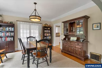 635 Church St SE, Salem, OR 97301 - Photo 7