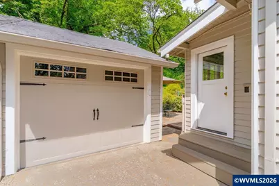 635 Church St SE, Salem, OR 97301 - Photo 37