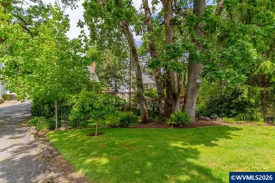 635 Church St SE, Salem, OR 97301 - Photo 47