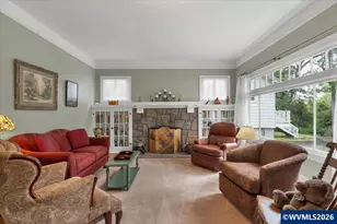 635 Church St SE, Salem, OR 97301 - Photo 9