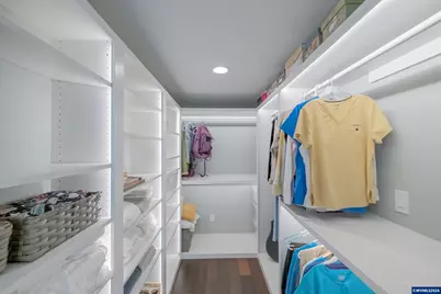 208 NW Lewisburg Av, Corvallis, OR 97330 - Photo 31