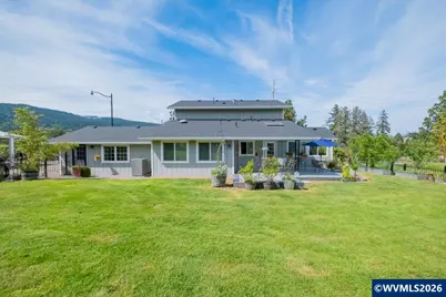 208 NW Lewisburg Av, Corvallis, OR 97330 - Photo 37