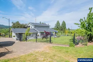 208 NW Lewisburg Ave, Corvallis, OR 97330 - Photo 39