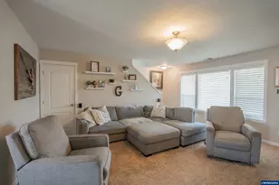 191 E Jadon Dr, Lebanon, OR 97355 - Photo 11