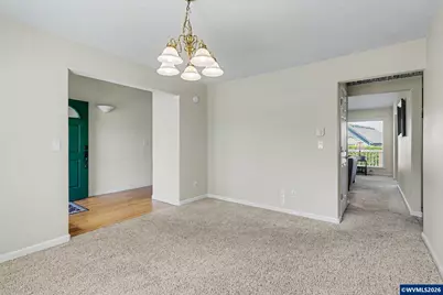 2041 Rollin Av NW, Salem, OR 97304 - Photo 5