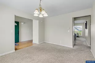 2041 Rollin Ave NW, Salem, OR 97304 - Photo 5