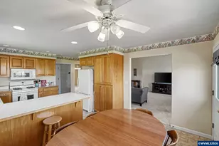 2041 Rollin Ave NW, Salem, OR 97304 - Photo 13
