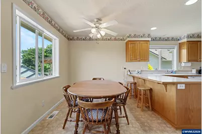 2041 Rollin Av NW, Salem, OR 97304 - Photo 15