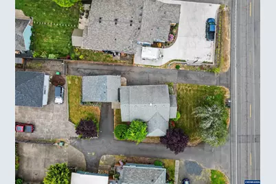 1148 S Water St, Silverton, OR 97381 - Photo 29