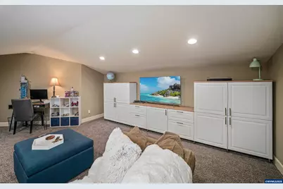 2015 Landaggard Dr NW, Salem, OR 97304 - Photo 37