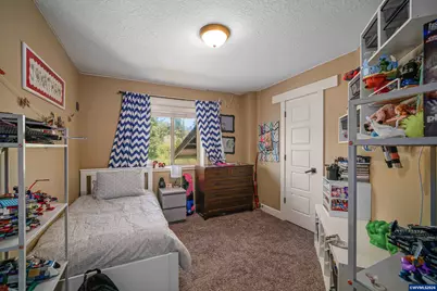 2015 Landaggard Dr NW, Salem, OR 97304 - Photo 41