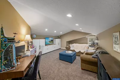 2015 Landaggard Dr NW, Salem, OR 97304 - Photo 35