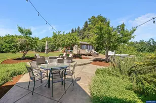 2015 Landaggard Dr NW, Salem, OR 97304 - Photo 47