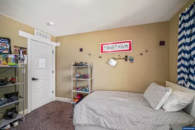 2015 Landaggard Dr NW, Salem, OR 97304 - Photo 43