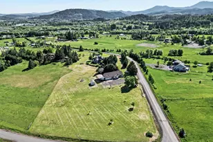 1753 Wooded Knolls Dr, Philomath, OR 97370 - Photo 5