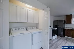 2215 Main St, Sweet Home, OR 97386 - Photo 9
