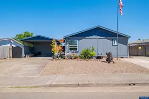 545 W Airway Rd, Lebanon, OR 97355 - Photo 1