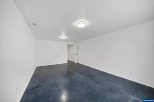 645 SE 4th St, Newport, OR 97365 - Photo 19