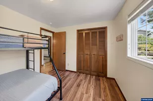 645 SE 4th St, Newport, OR 97365 - Photo 17