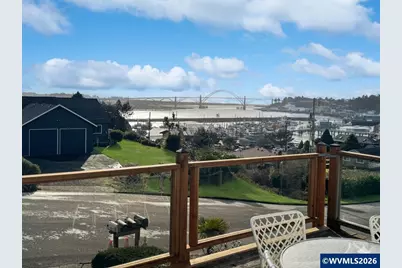 645 SE 4th St, Newport, OR 97365 - Photo 1