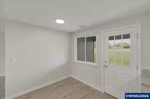 3647 Tudor Wy SE, Albany, OR 97322 - Photo 9