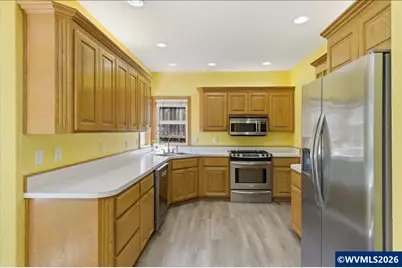 2696 Eastlake Dr SE, Salem, OR 97306 - Photo 15