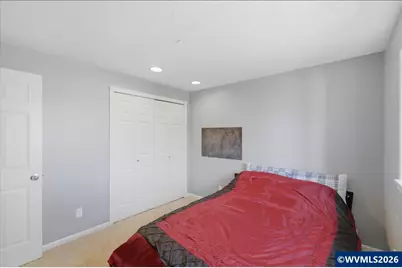 2696 Eastlake Dr SE, Salem, OR 97306 - Photo 41