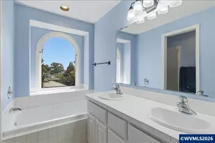 2696 Eastlake Dr SE, Salem, OR 97306 - Photo 31